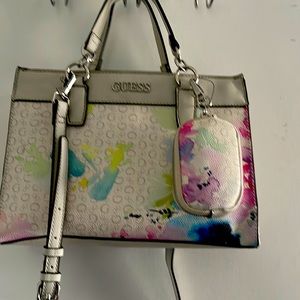 New Guess handbag